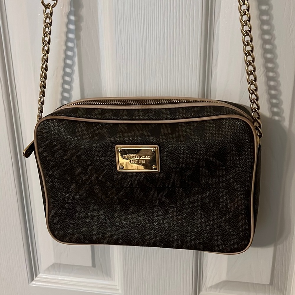 MICHAEL KORS CROSSBODY